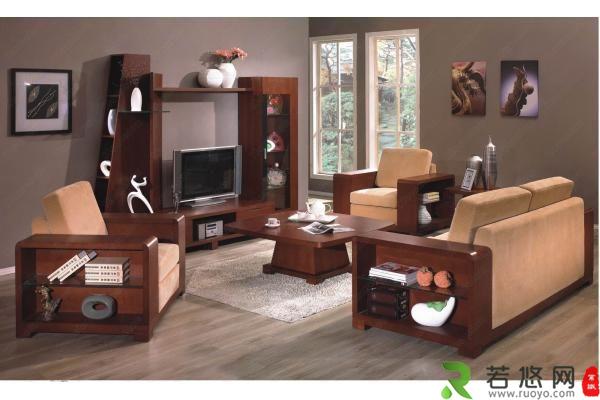 Seven tips to keep solid wood homes bright and beautiful forever